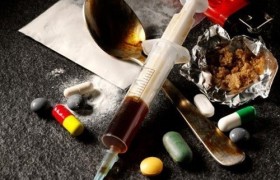 Павел Астахов выступает против законопроекта о проверке детей на наркотики без согласия родителей