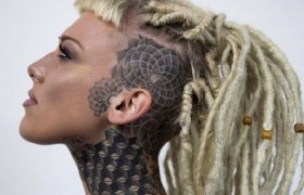 Ритуал татуажа может служить эффективным методом психотерапии для молодых женщин