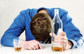Российские ученые нашли новый подход к лечению алкоголизма и наркомании