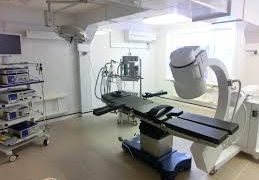 Какой хирургический стол выбрать: электрический или механогидравлический?