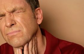 Долго не проходит боль в горле – что делать?