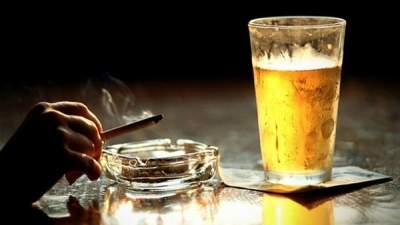 Не только алкоголь и табак: эти привычки пагубно влияют на здоровье