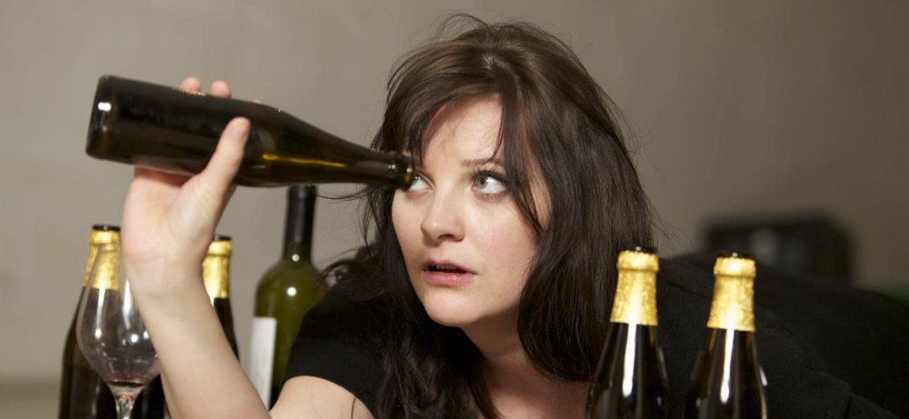 Правда ли, что женский алкоголизм неизлечим?
