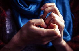 Люди, кусающие ногти, попали в группу риска психических недугов