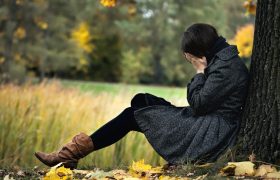 WSJ советует, как справиться с зимней депрессией