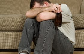 Невротическая депрессия. Причины и симптомы.