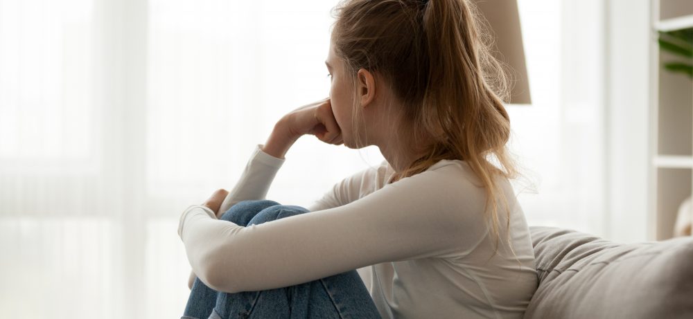 Как заподозрить депрессию у подростка?