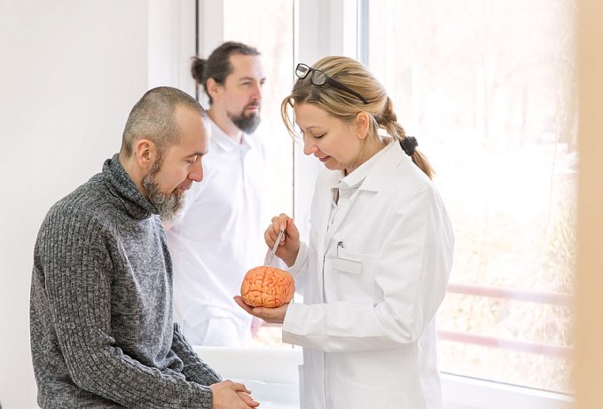 Роль светотрансмиссионной агрегометрии и генотипа CYP2C19 в прогнозировании ишемических осложнений при интервенционной терапии внутричерепных аневризм