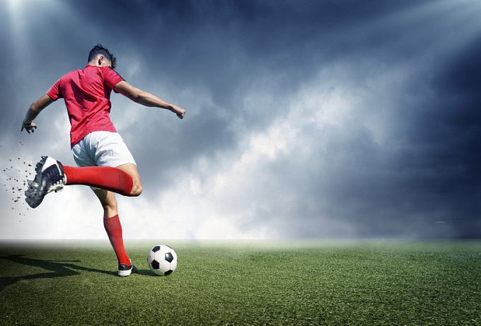 Связь между профессиональной игрой в футбол и болезнью Паркинсона